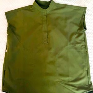 FIGS Rafaela in XXS Moss ( Rare Color )